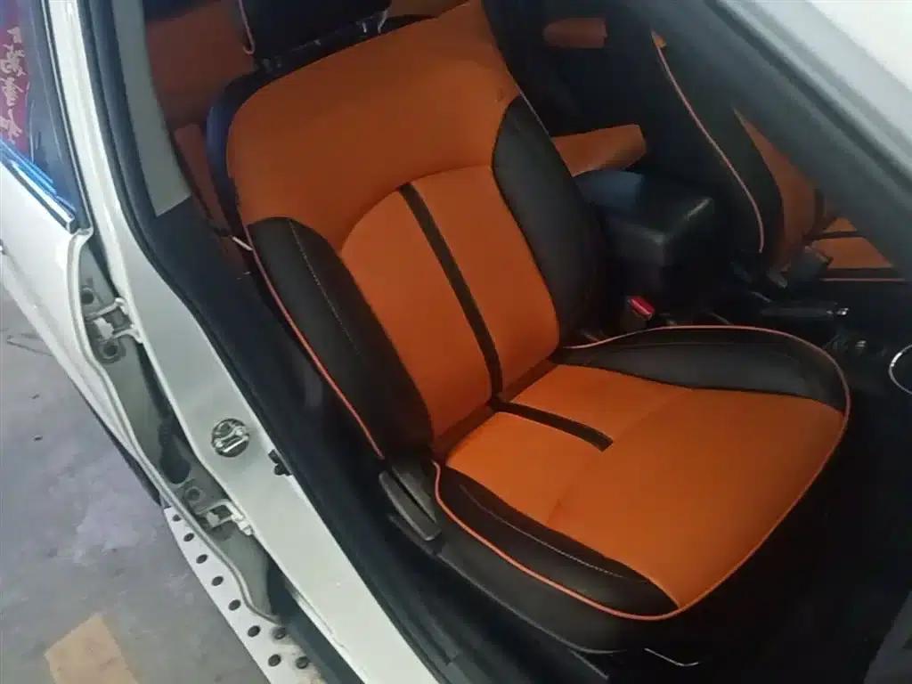 2013 ASX 2.0L CVT 2WD Elite Edition — миниатюра 25
