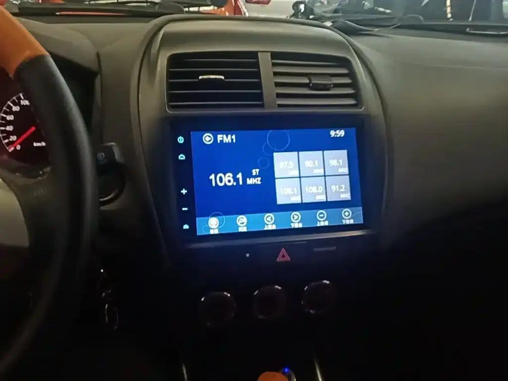 2013 ASX 2.0L CVT 2WD Elite Edition — миниатюра 10
