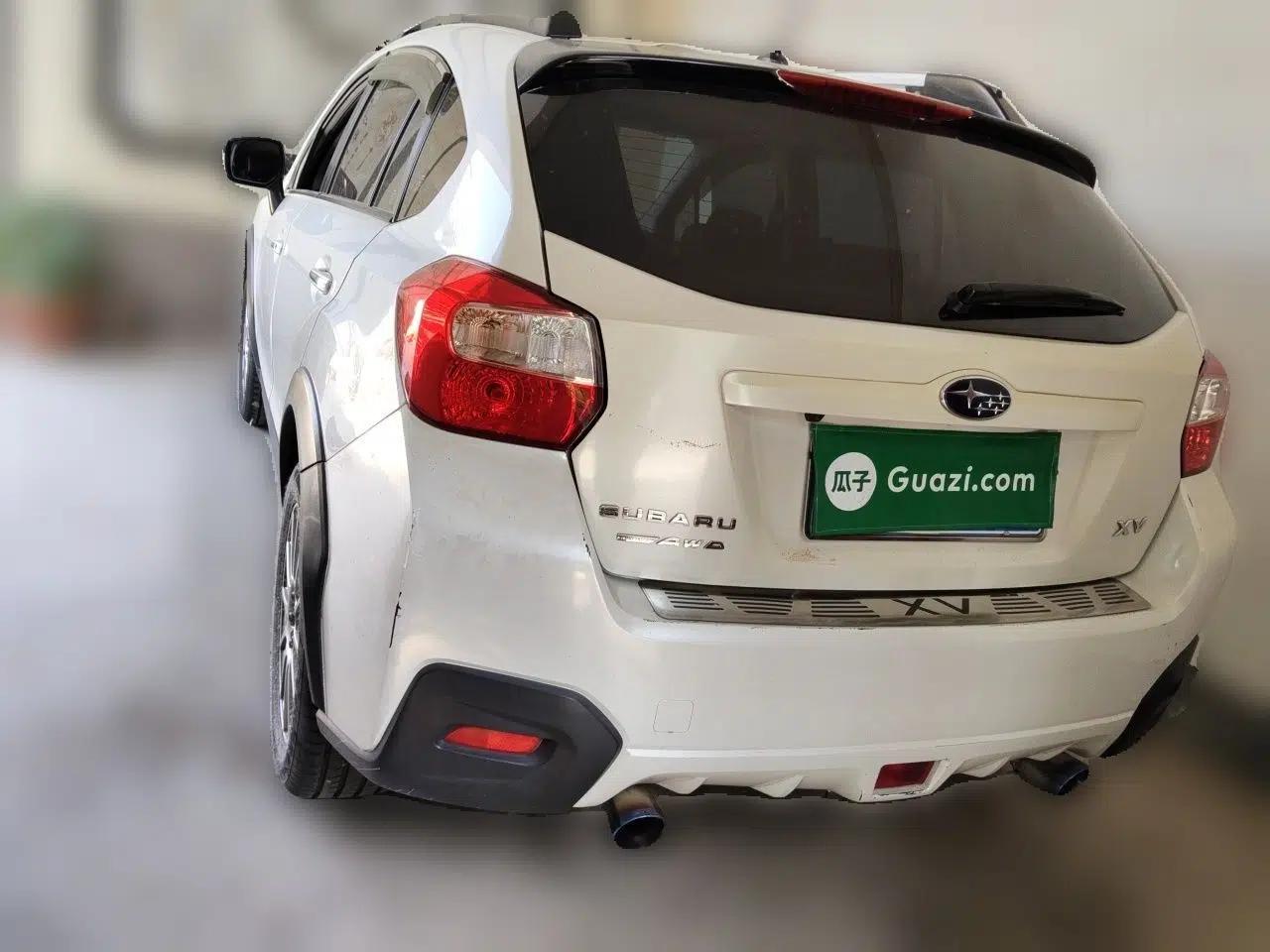 Subaru XV 2012 2.0i Elite Edition — миниатюра 4
