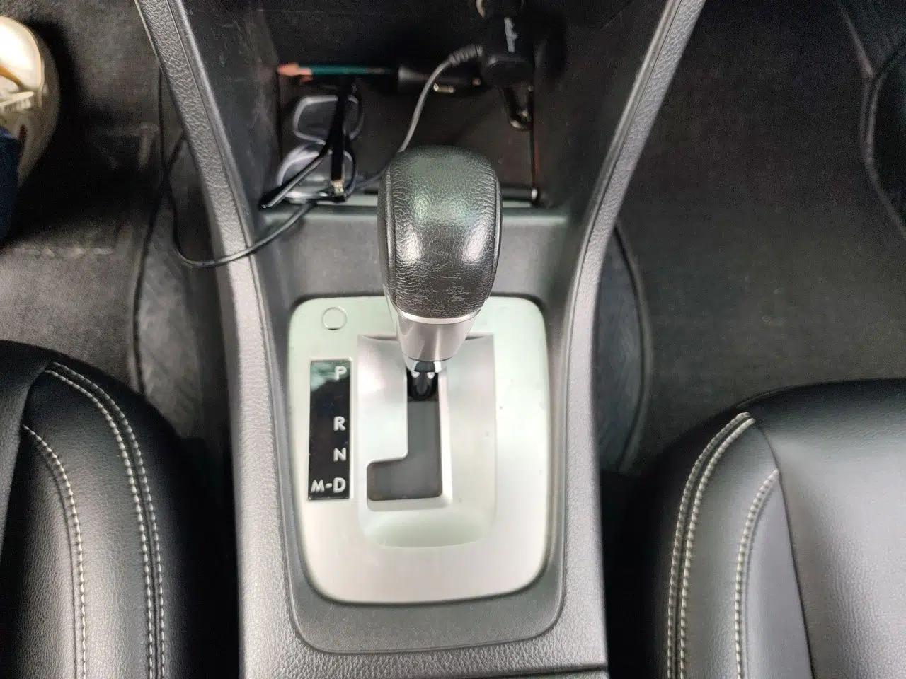 Subaru XV 2012 2.0i Luxury Edition — миниатюра 15