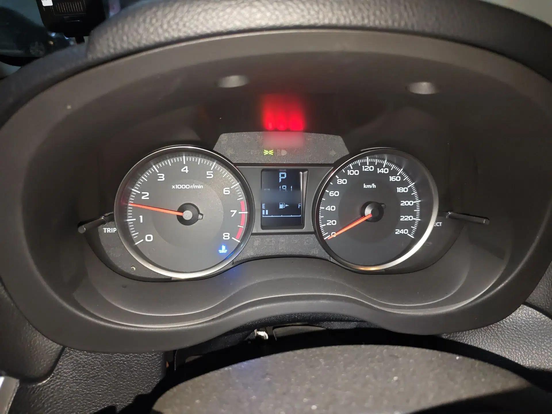 Subaru XV 2016 2.0i Comfort Navigation Edition — миниатюра 10