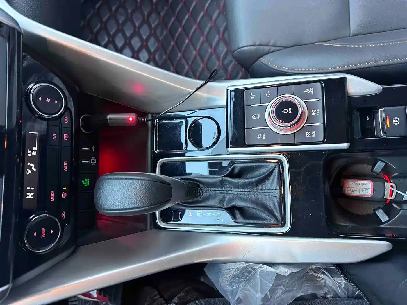 Eclipse Cross 2021 1.5T CVT 2WD Dream Edition — миниатюра 14