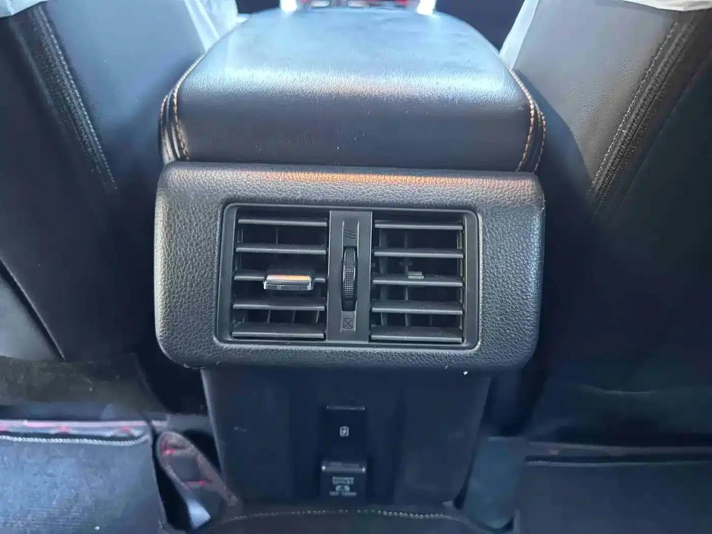 Eclipse Cross 2021 1.5T CVT 2WD Dream Edition — миниатюра 17
