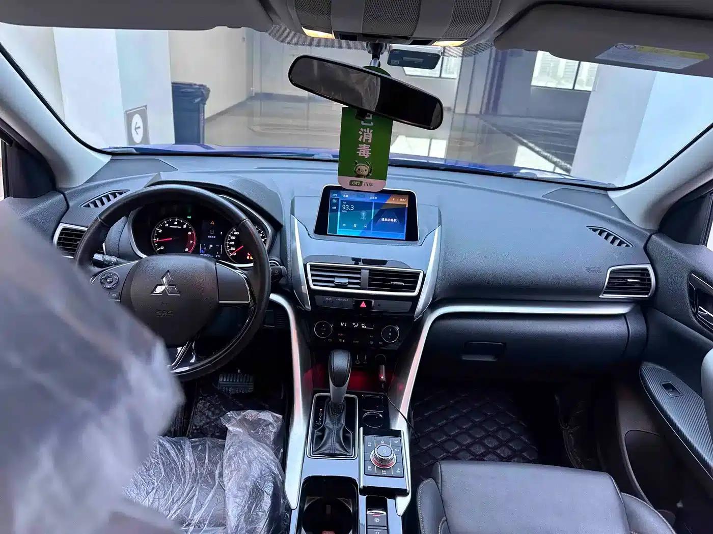 Eclipse Cross 2021 1.5T CVT 2WD Dream Edition — миниатюра 18