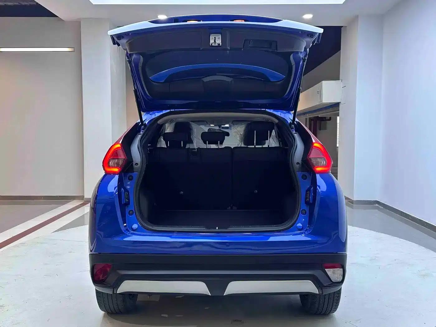 Eclipse Cross 2021 1.5T CVT 2WD Dream Edition — миниатюра 20