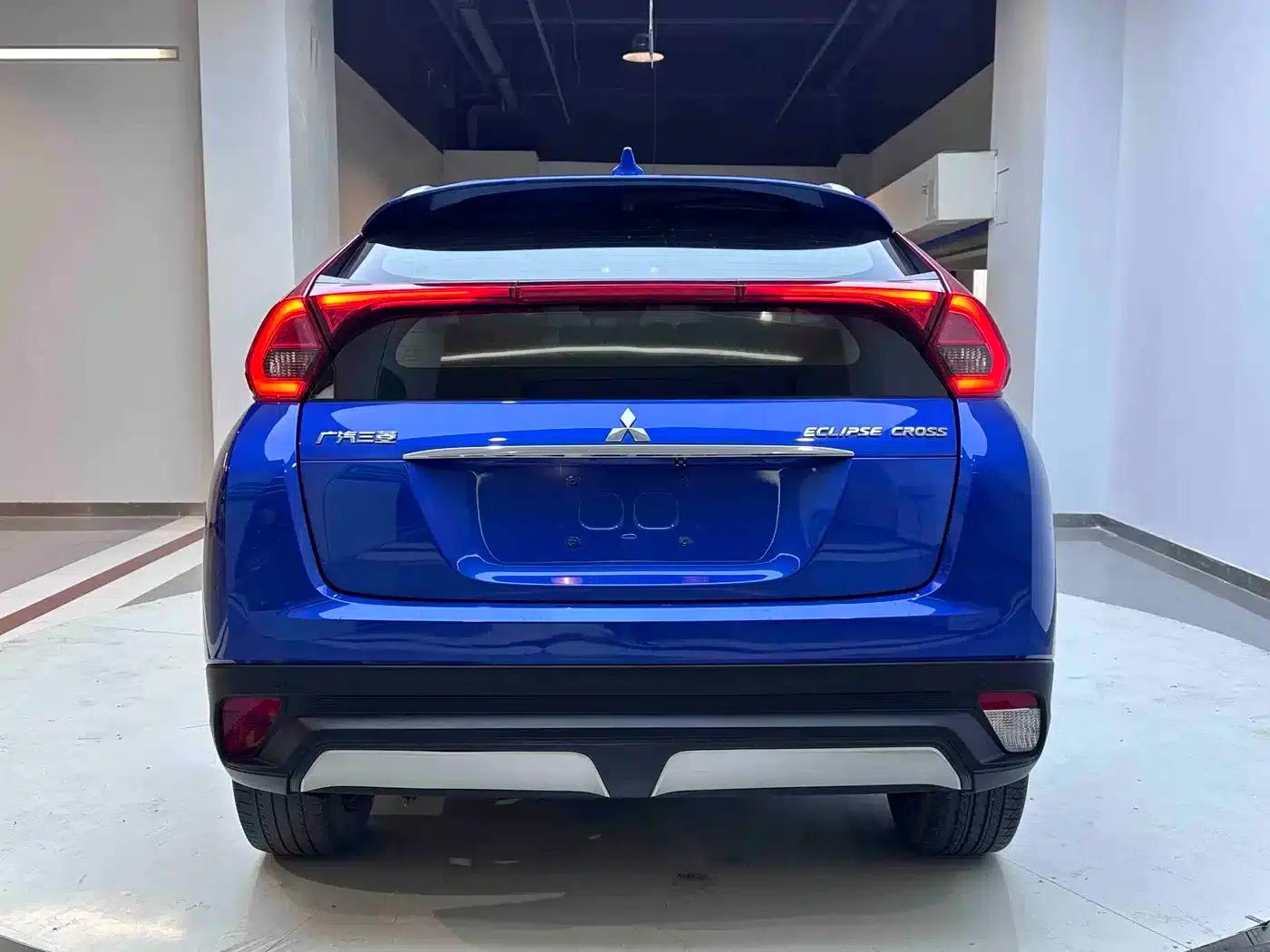 Eclipse Cross 2021 1.5T CVT 2WD Dream Edition — миниатюра 4