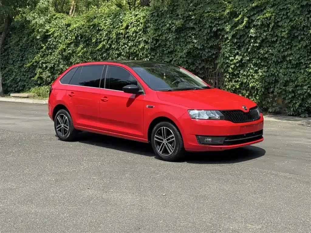 Rapid Spaceback 2016 Facelift 1.6L Automatic Smart Edition — миниатюра 8