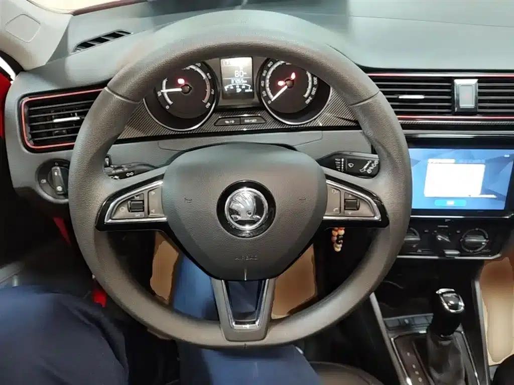 Rapid 2020 1.5L Automatic Comfort Edition — миниатюра 11