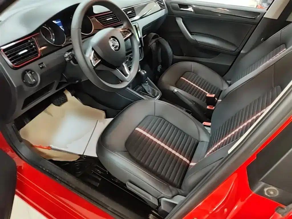 Rapid 2020 1.5L Automatic Comfort Edition — миниатюра 15