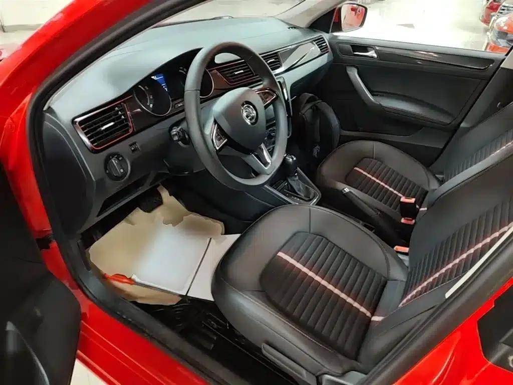 Rapid 2020 1.5L Automatic Comfort Edition — миниатюра 16