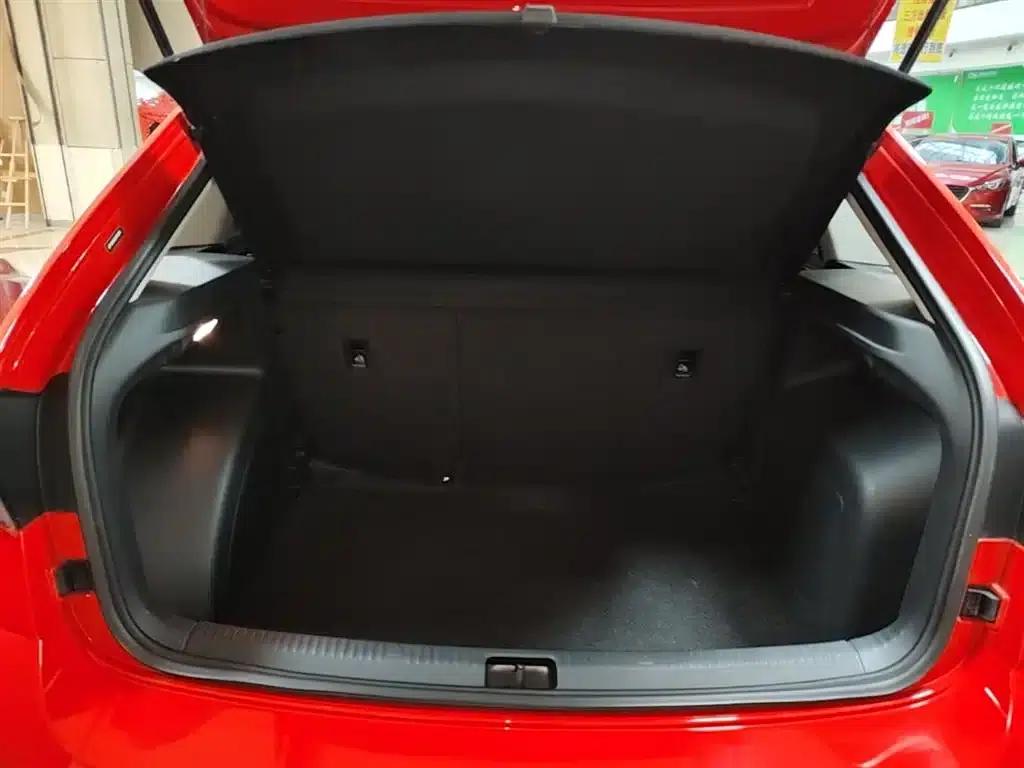 Rapid 2020 1.5L Automatic Comfort Edition — миниатюра 19