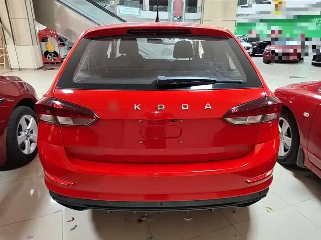 Rapid 2020 1.5L Automatic Comfort Edition — миниатюра 6