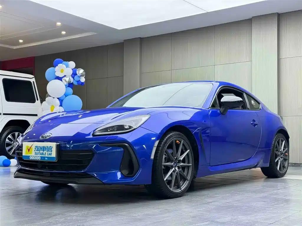 Subaru BRZ 2023 2.4L Manual 10th Anniversary Edition — миниатюра 1