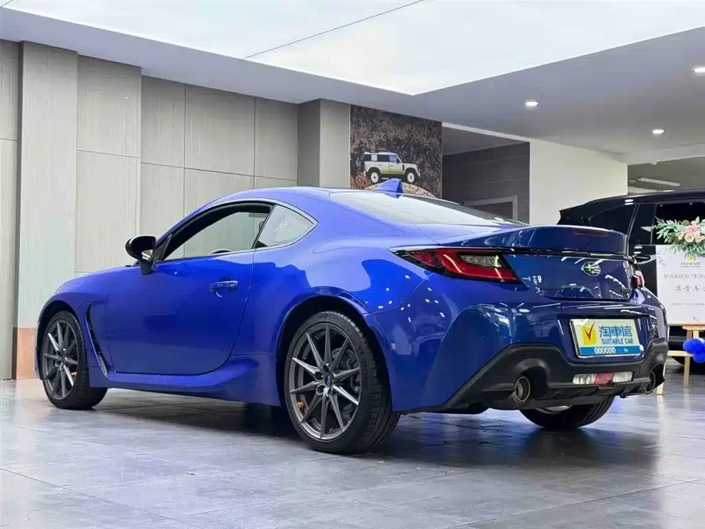 Subaru BRZ 2023 2.4L Manual 10th Anniversary Edition — миниатюра 6