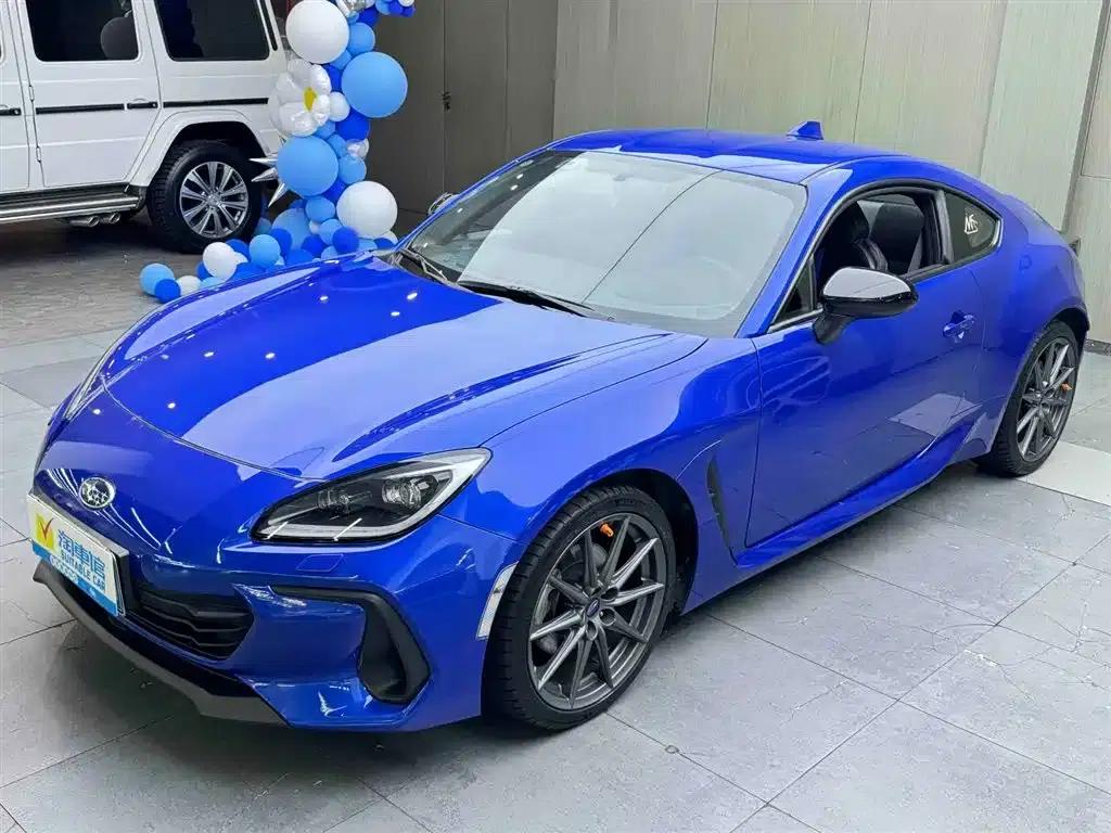 Subaru BRZ 2023 2.4L Manual 10th Anniversary Edition — миниатюра 7