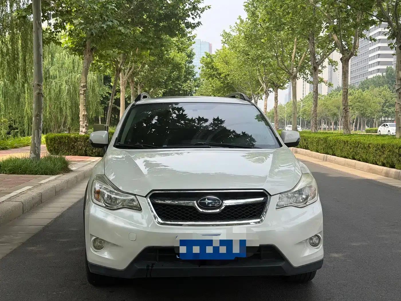 Subaru XV 2014 2.0i Elite Edition — миниатюра 2