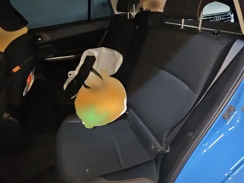 Subaru XV 2016 2.0i Comfort Navigation Edition — миниатюра 15