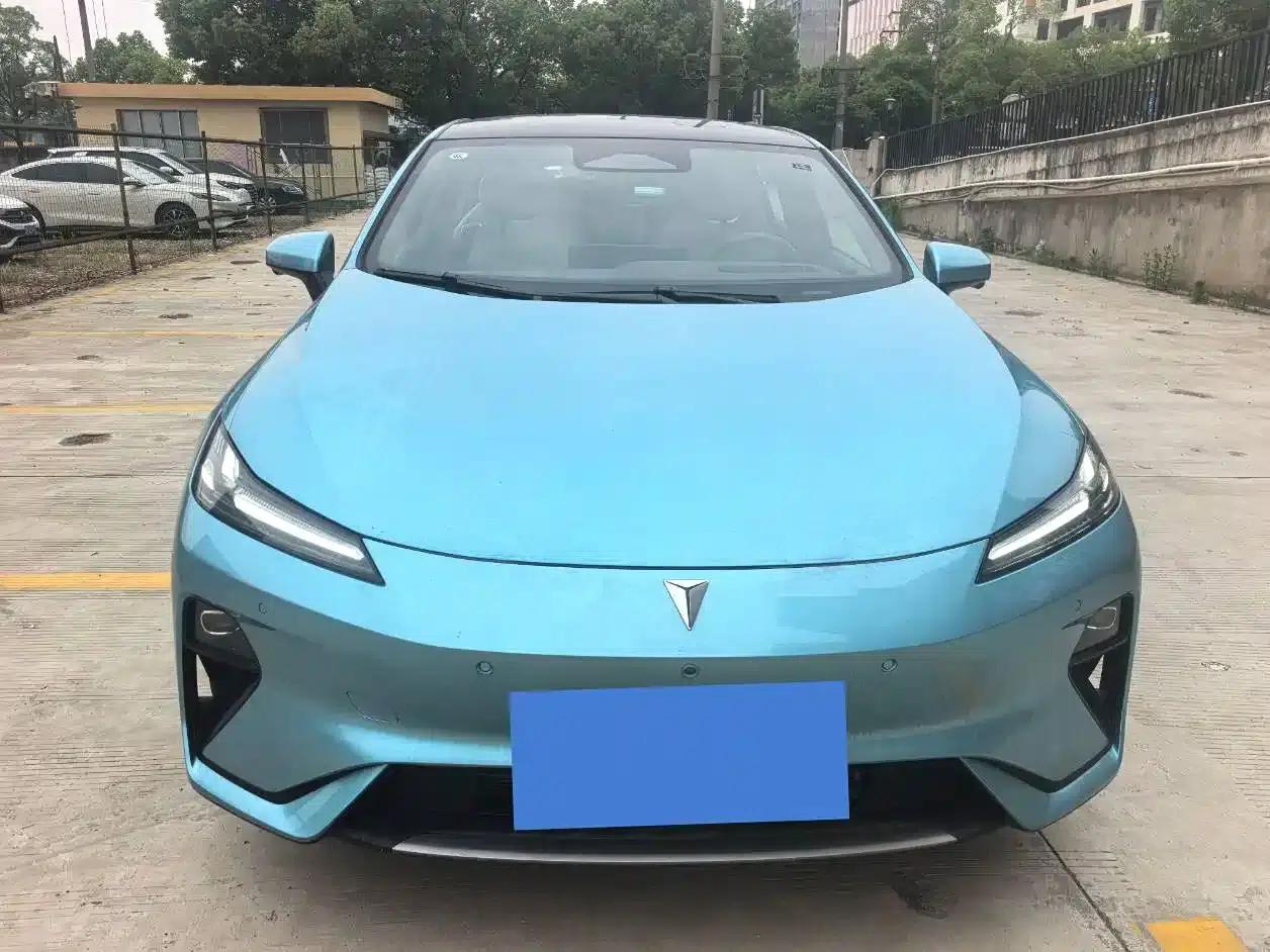 Deep Blue L07 2025 230Max Deep Blue Smart Driving AD PRO Extended Range Edition — миниатюра 8