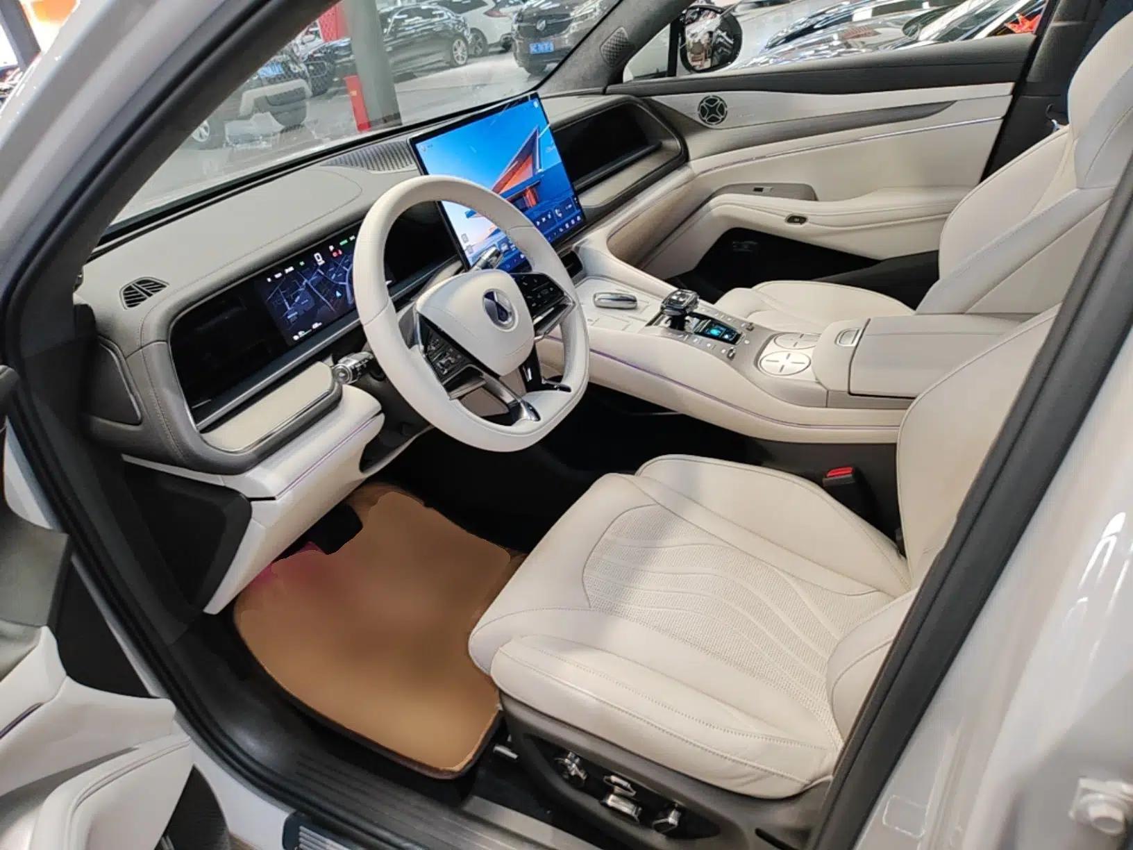 Denza N7 2025 702 Intelligent Driving Dual-Laser Luxury Edition — миниатюра 18