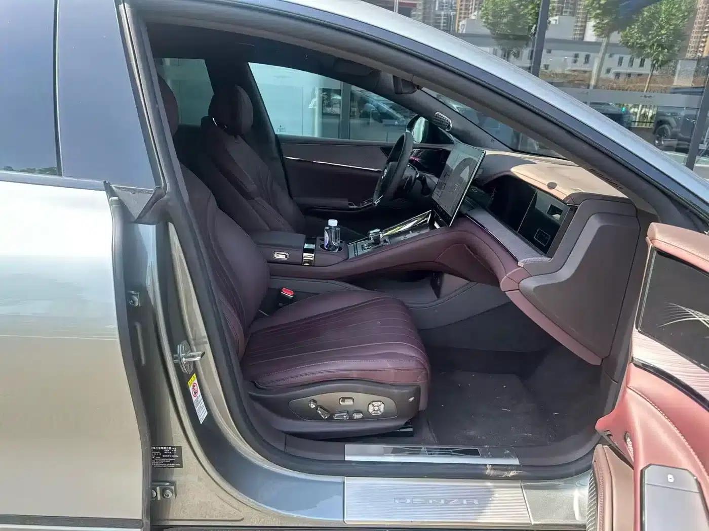 Denza Z9 GT 2024 1100 AWD Max Edition — миниатюра 3