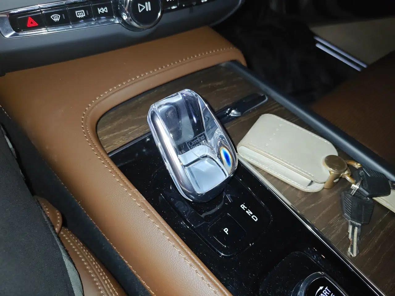 Volvo V90 2023 Cross Country B5 AWD Prestige Edition — миниатюра 15