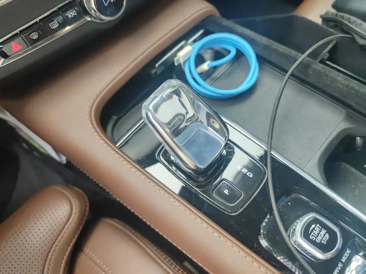 Volvo V90 2021 Cross Country B5 AWD Prestige Edition — миниатюра 15
