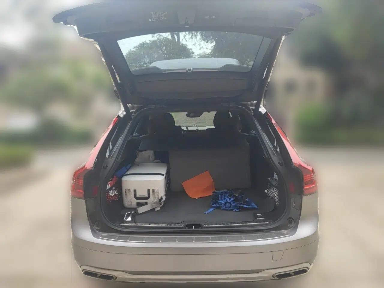 Volvo V90 2021 Cross Country B5 AWD Prestige Edition — миниатюра 20