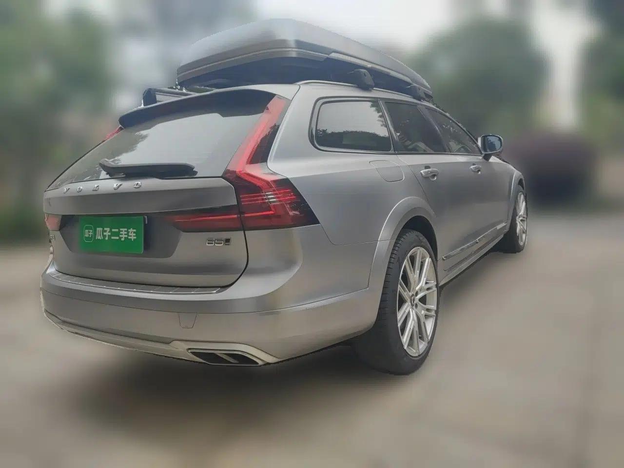 Volvo V90 2021 Cross Country B5 AWD Prestige Edition — миниатюра 6