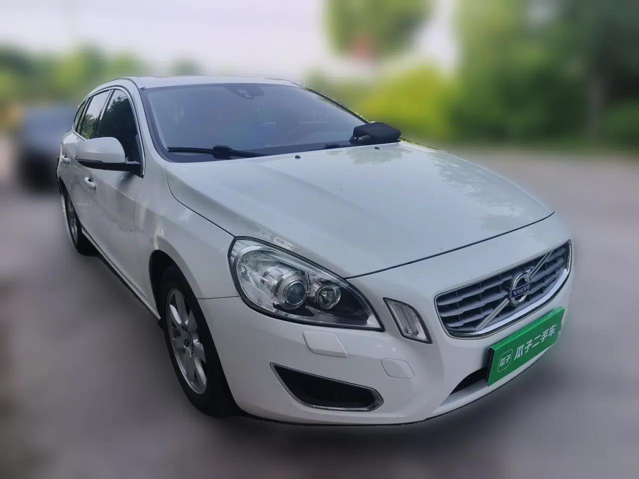 Volvo V60 2013 T5 Smart Edition — миниатюра 3