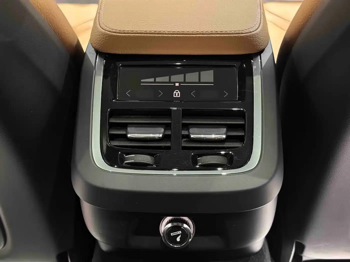 2020 Volvo V90 Cross Country T5 AWD Smart Edition — миниатюра 15