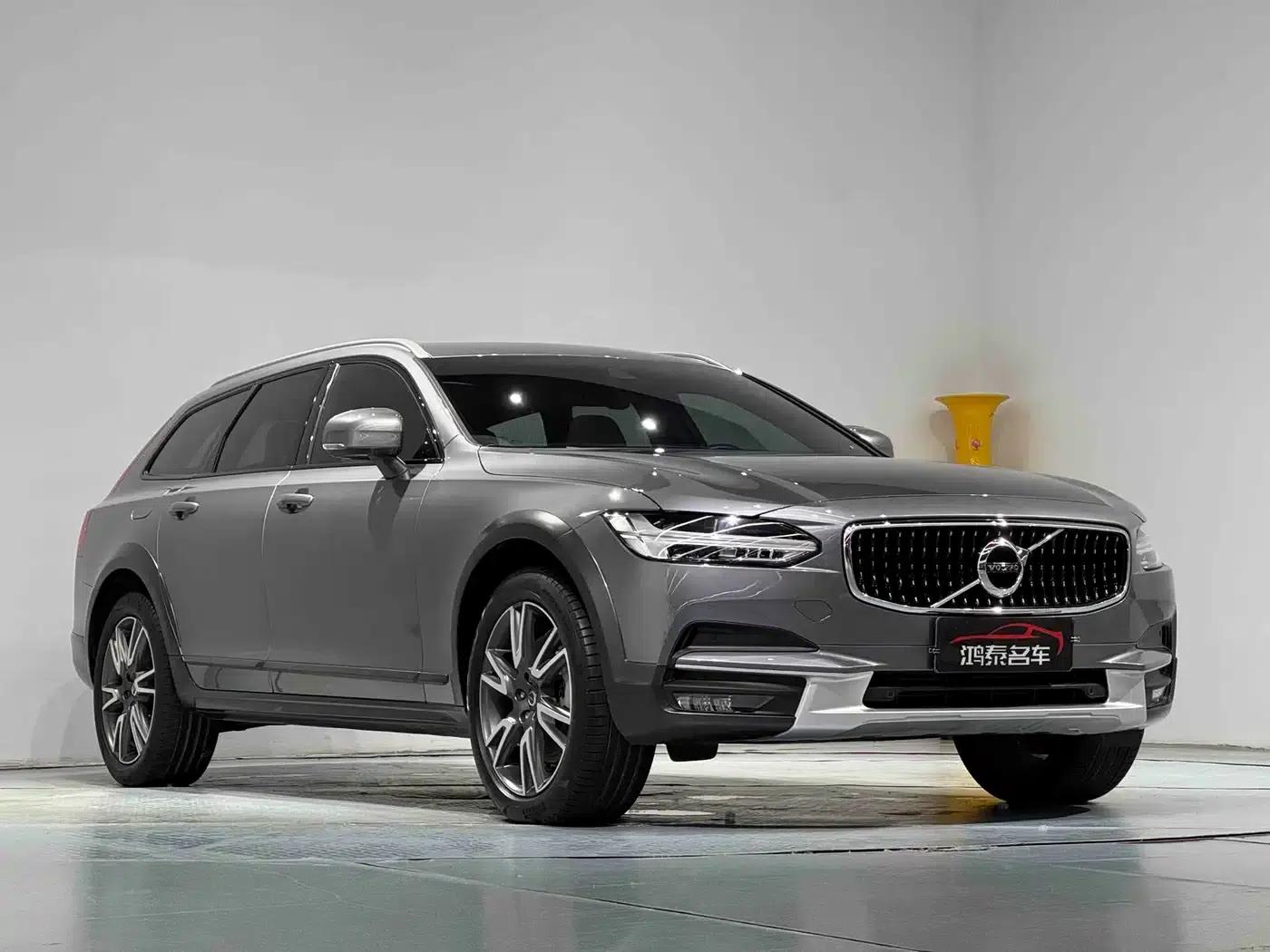 2020 Volvo V90 Cross Country T5 AWD Smart Edition — миниатюра 4