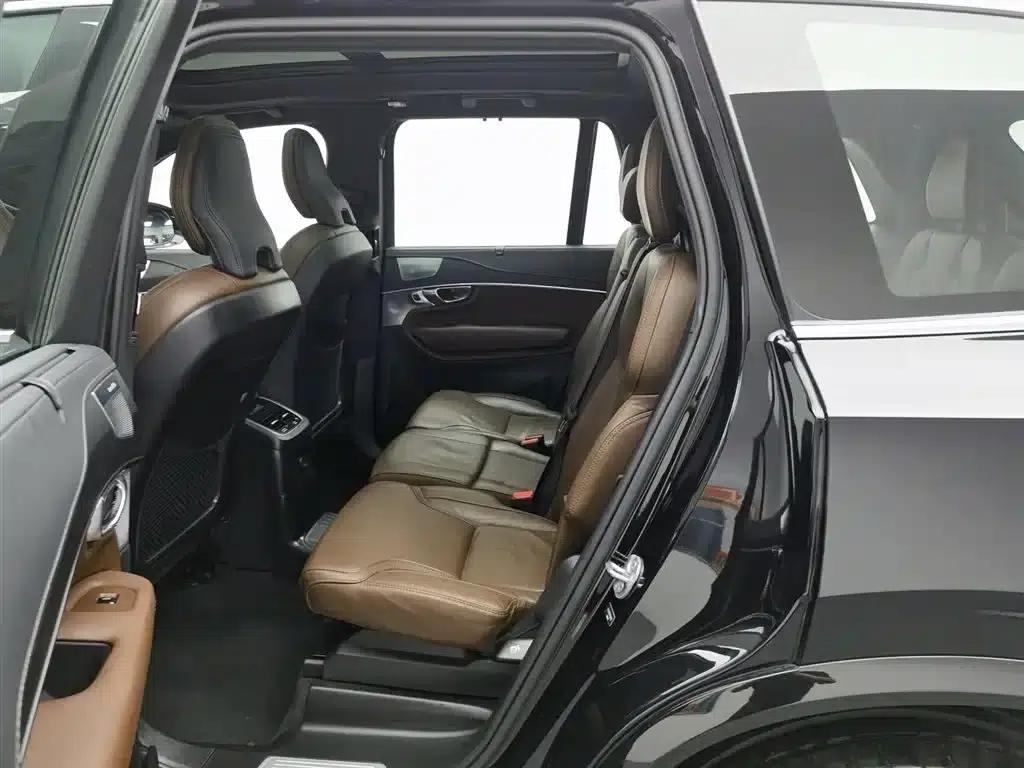 2023 Volvo XC90 Plug-in Hybrid T8 Recharge Luxury 7-Seater — миниатюра 15