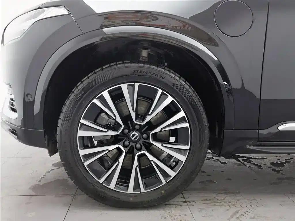 2023 Volvo XC90 Plug-in Hybrid T8 Recharge Luxury 7-Seater — миниатюра 17