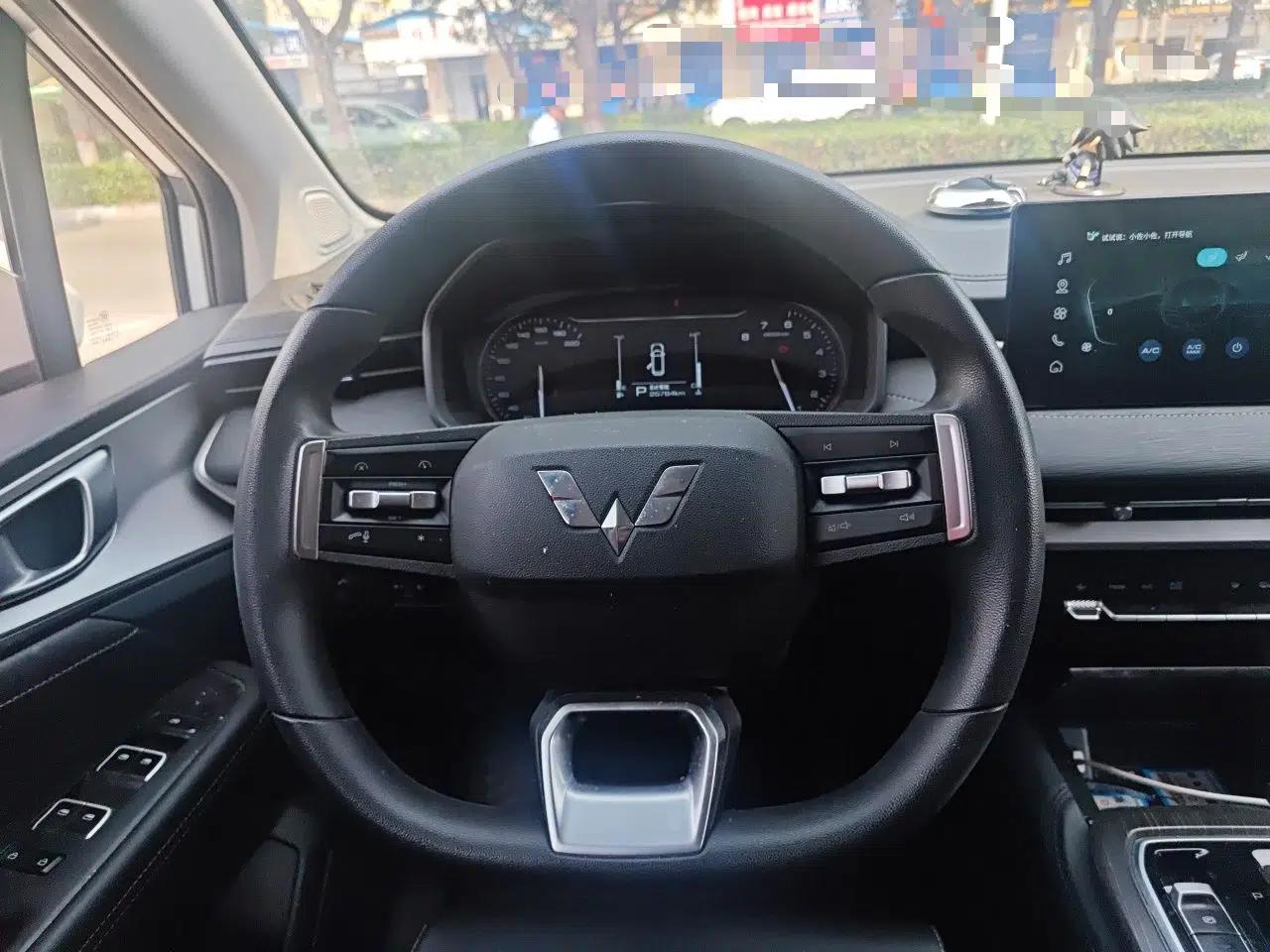 Wuling Jiachen 2022 1.5T CVT Smart Luxury Version — миниатюра 11