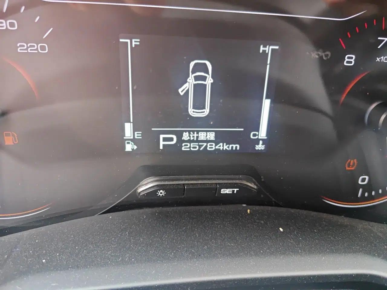 Wuling Jiachen 2022 1.5T CVT Smart Luxury Version — миниатюра 13