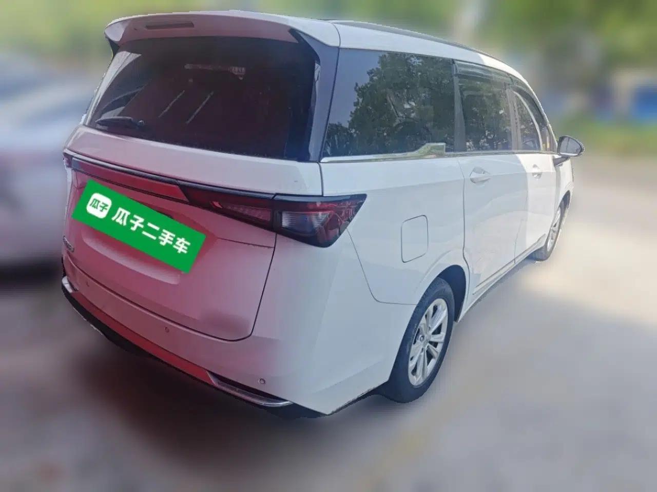 Wuling Jiachen 2022 1.5T CVT Smart Luxury Version — миниатюра 6