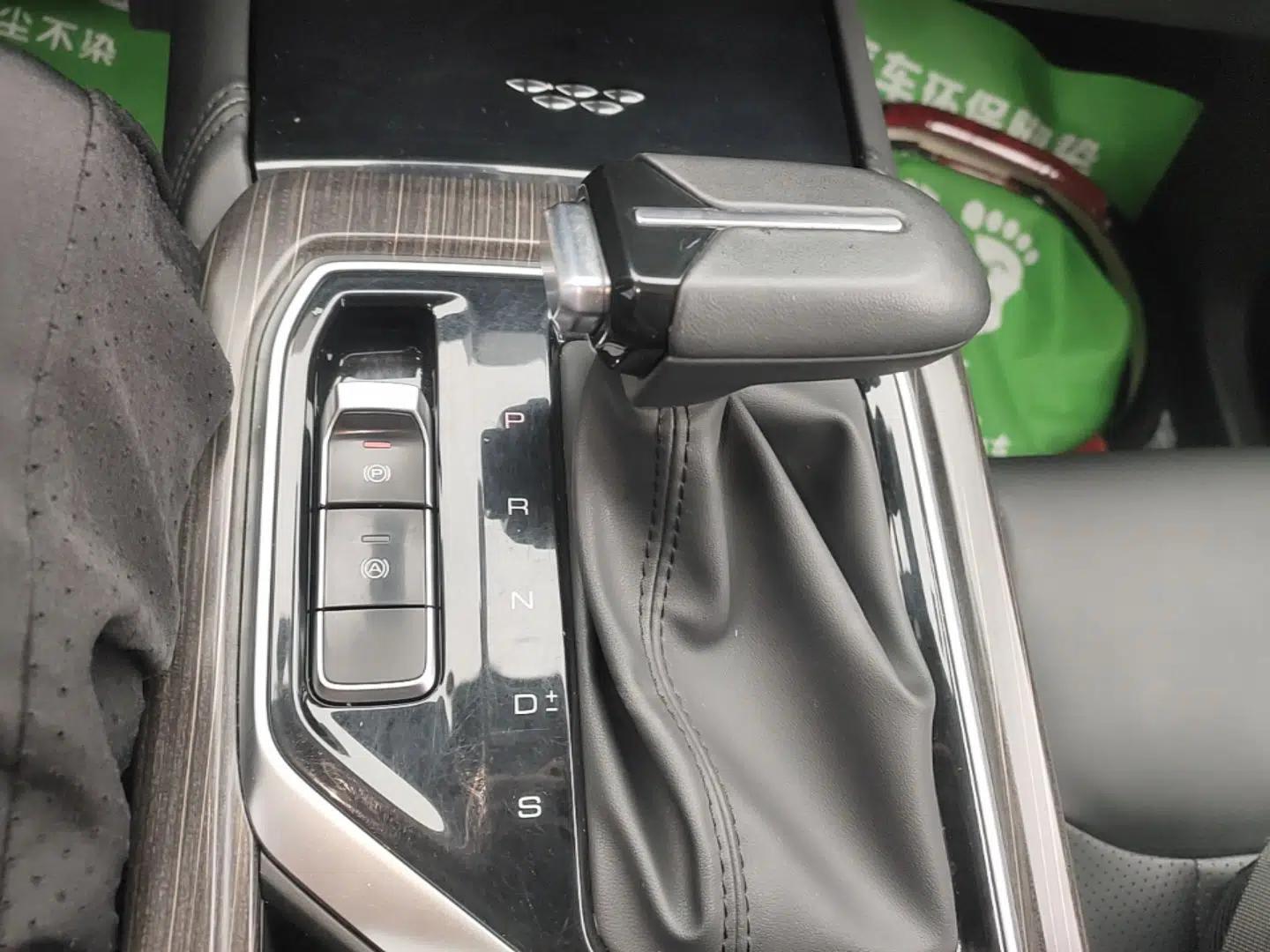 Wuling Jiachen 2022 1.5T CVT Smart Luxury Version — миниатюра 17
