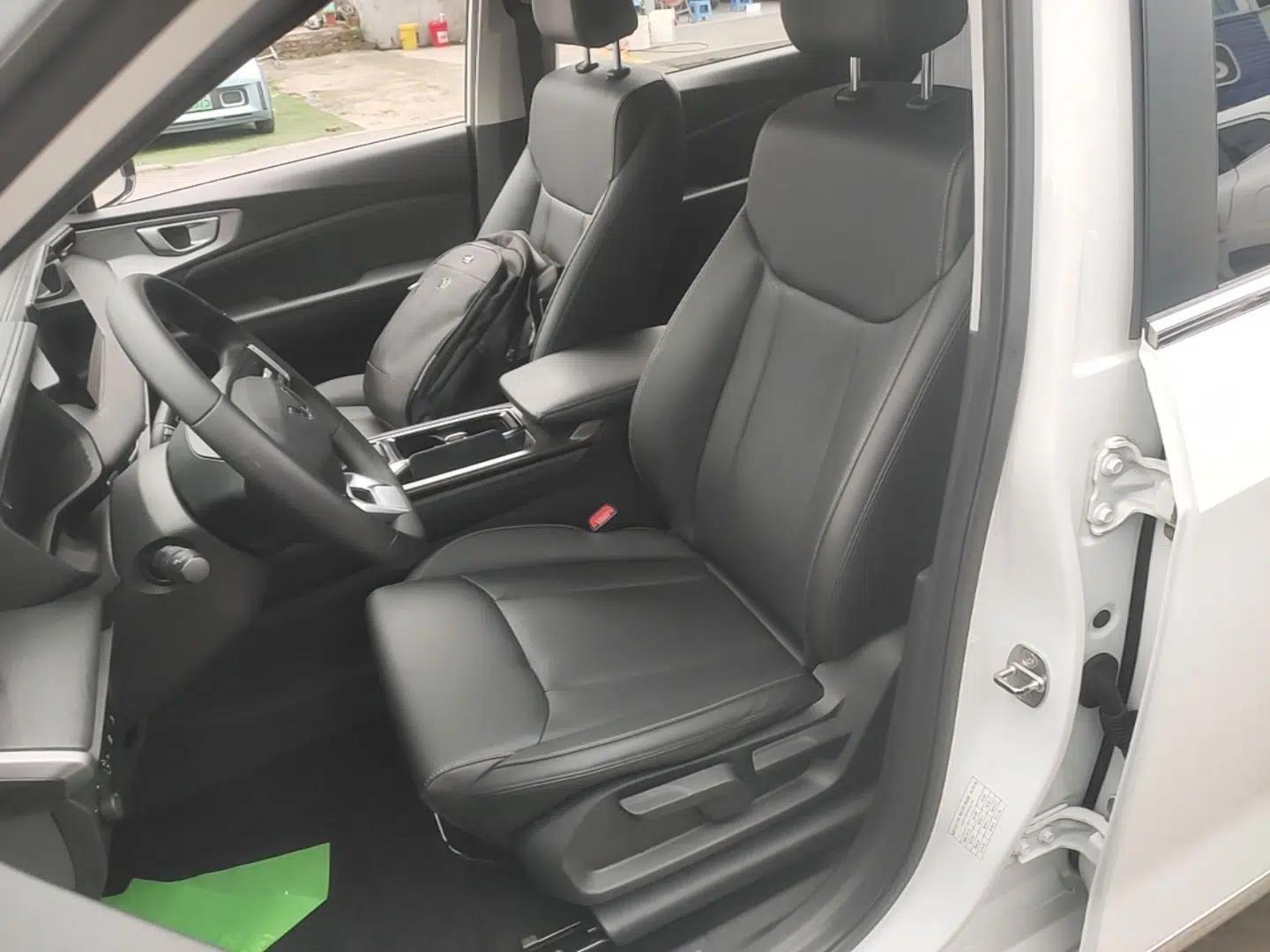 Wuling Jiachen 2022 1.5T CVT Smart Luxury Version — миниатюра 18