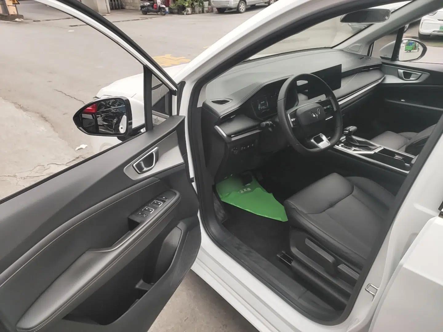 Wuling Jiachen 2022 1.5T CVT Smart Luxury Version — миниатюра 19