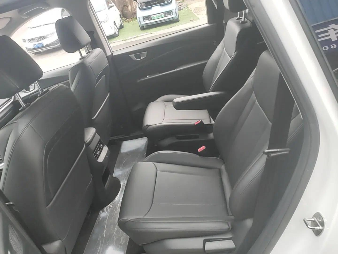 Wuling Jiachen 2022 1.5T CVT Smart Luxury Version — миниатюра 20