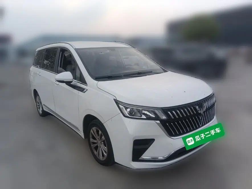 Wuling Jiachen 2022 1.5L Manual Comfort Edition — миниатюра 3