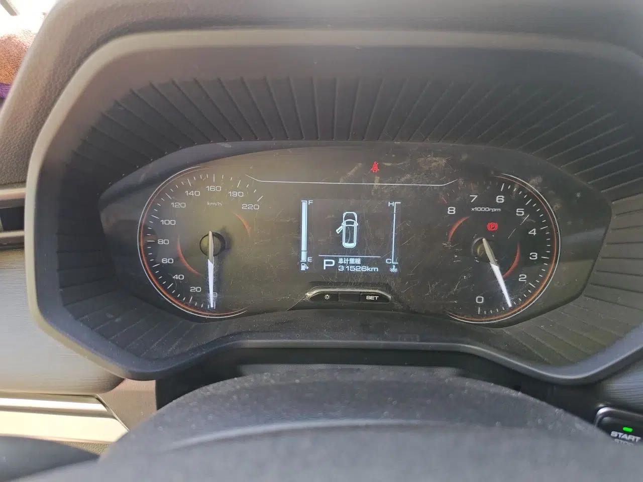 Wuling Jiachen 2022 1.5T CVT Smart Luxury Version — миниатюра 12