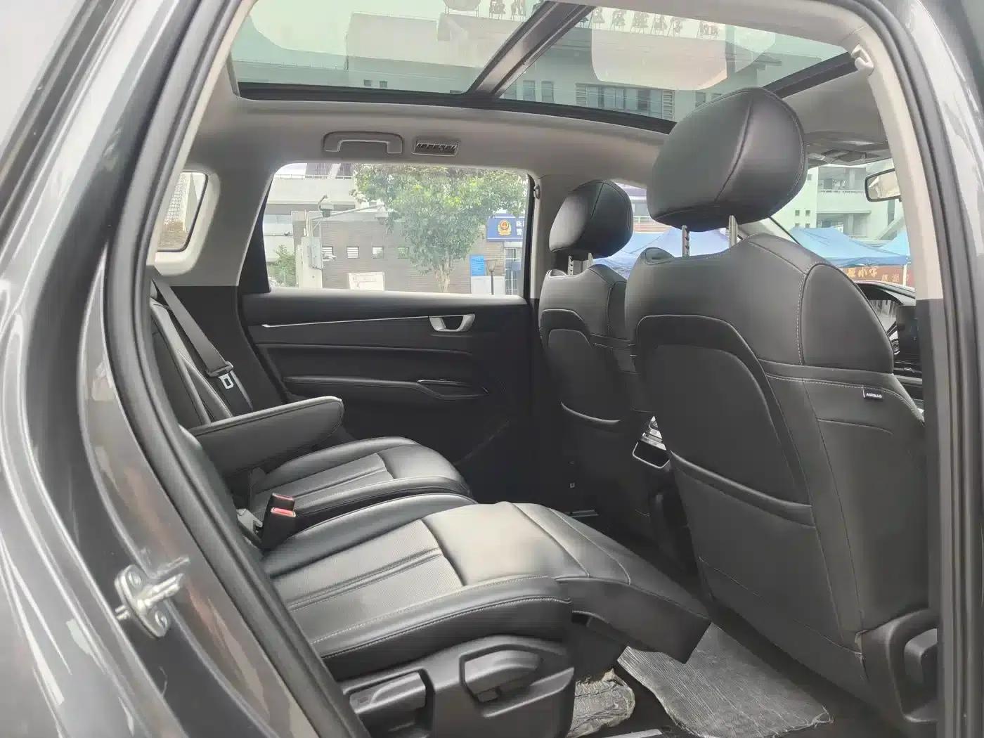 Wuling Capgemini 2020 1.5T CVT Flagship Edition — миниатюра 13
