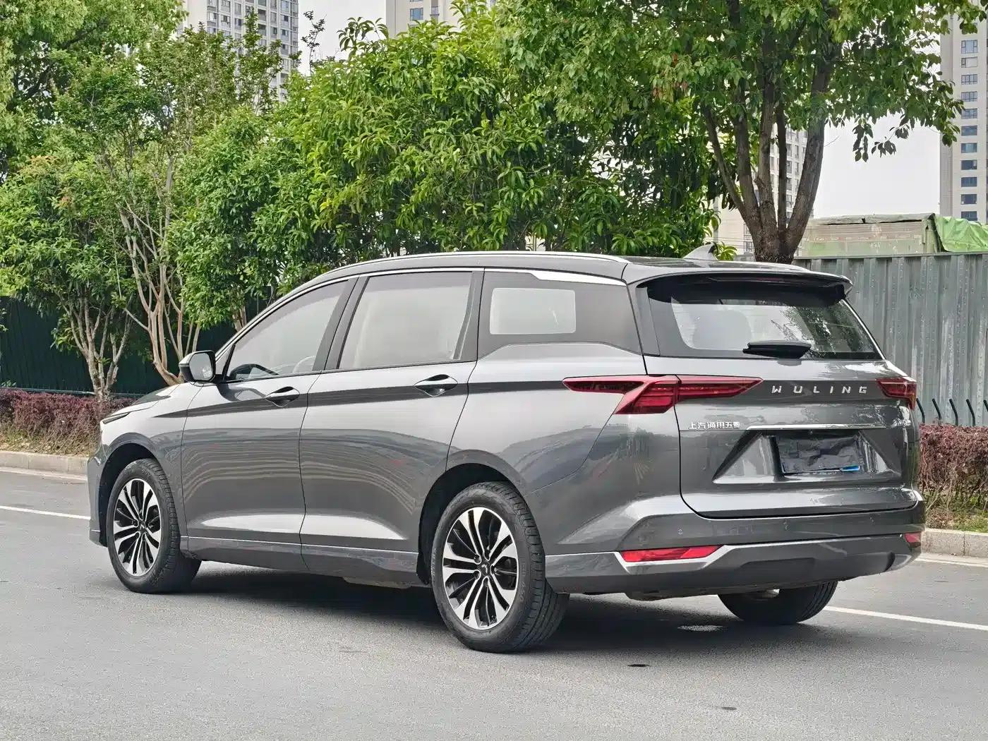 Wuling Capgemini 2020 1.5T CVT Flagship Edition — миниатюра 16