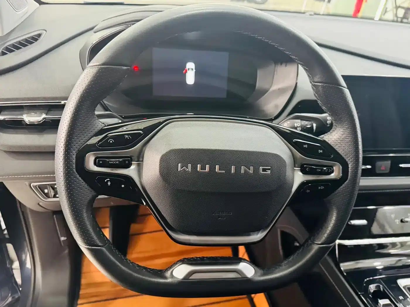 Wuling Capgemini 2022 280T 1.5T CVT Flagship Edition — миниатюра 11