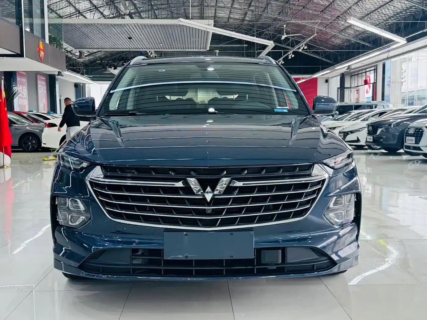 Wuling Capgemini 2022 280T 1.5T CVT Flagship Edition — миниатюра 3
