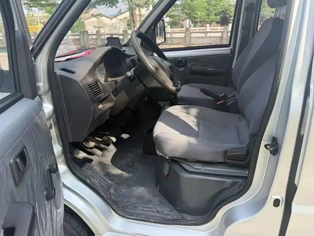 Wuling Rongguang Mini Truck 2019 1.5L Basic Double Cab National VI L3C — миниатюра 7