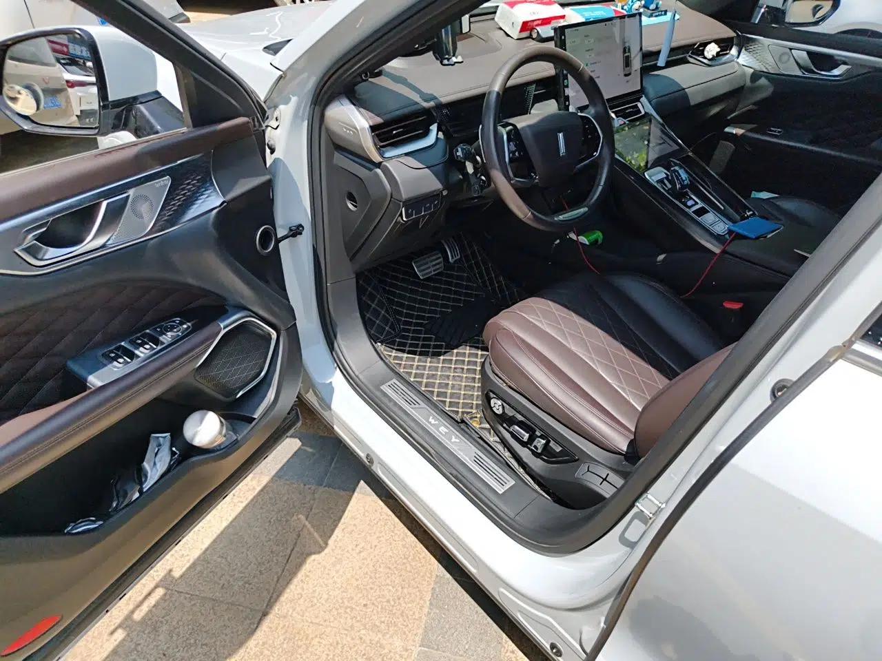 Wey Mocha 2021 2.0T Two-Wheel-Drive Premium Edition — миниатюра 17