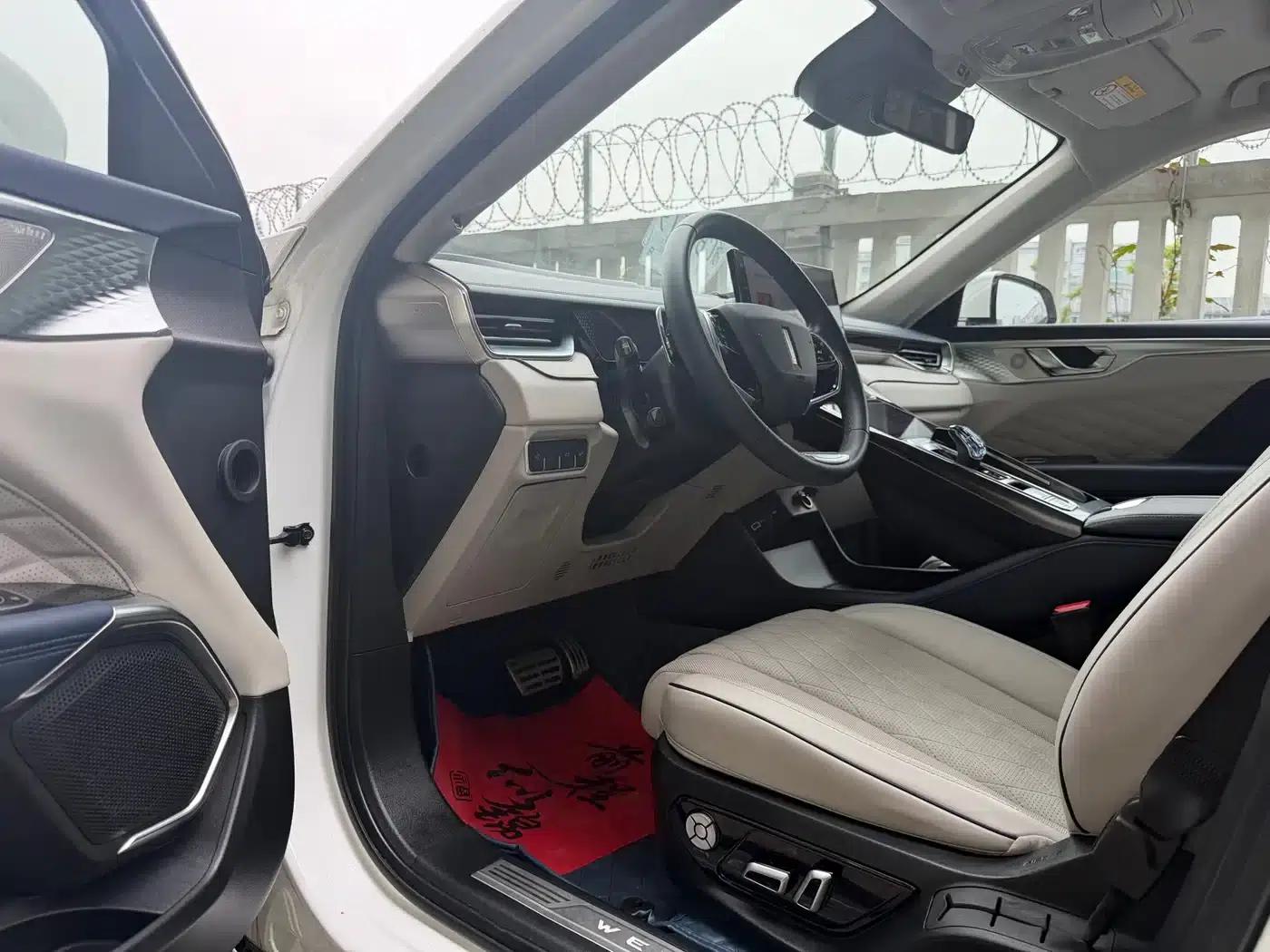 Wey brand Mocha 2021 2.0T 4WD Special Edition — миниатюра 4