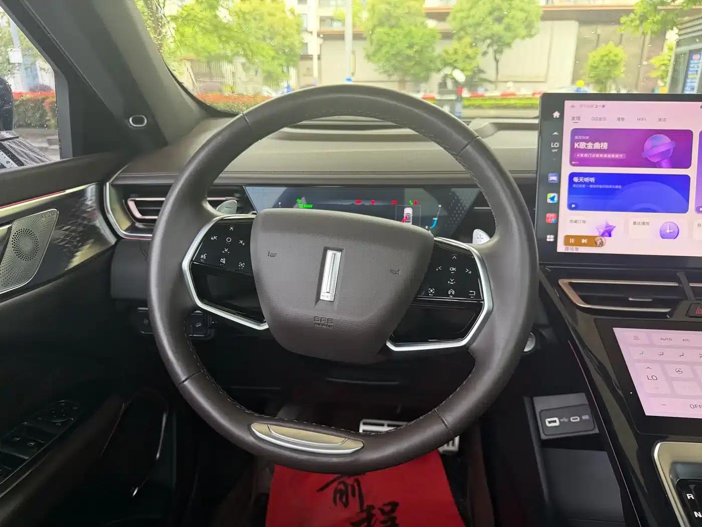 Wey brand Mocha 2021 2.0T 2WD Special Edition — миниатюра 8